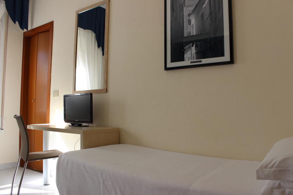 Hotel Villa Igea Diano Marina Chambre photo